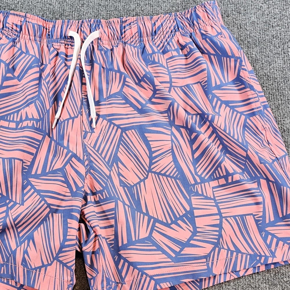 Bearbottom Mens XL Pink Blue Geometric Print 5.5" Inseam Swim Trunks Mens
